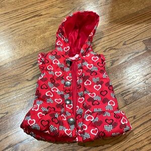 Red Hooded Heart Vest – Size 3T
